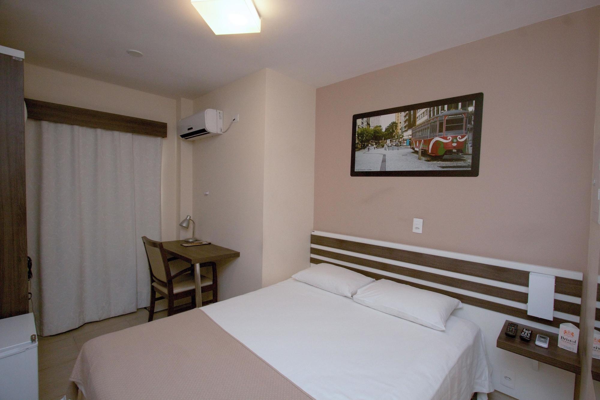Hotel Bristol Portal do Iguaçu Curitiba Aeroporto Extérieur photo