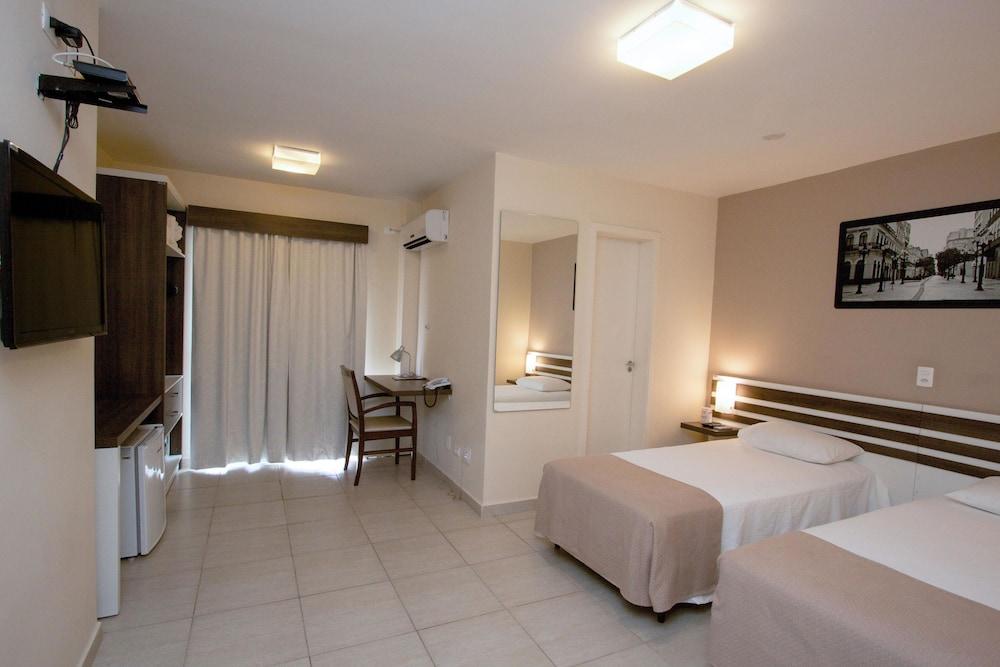 Hotel Bristol Portal do Iguaçu Curitiba Aeroporto Extérieur photo