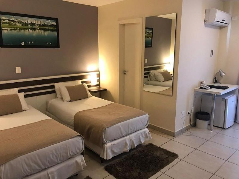 Hotel Bristol Portal do Iguaçu Curitiba Aeroporto Extérieur photo