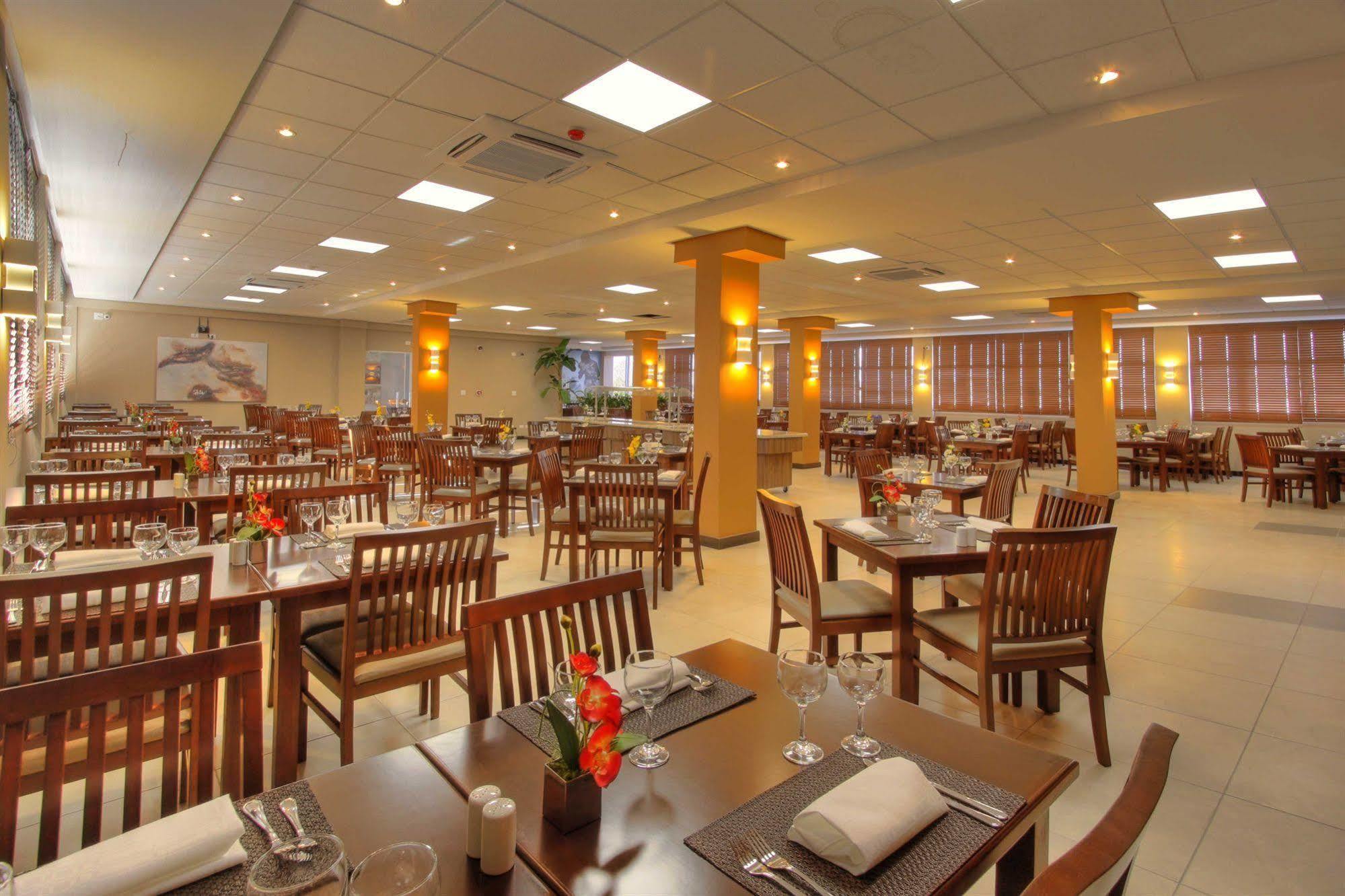 Hotel Bristol Portal do Iguaçu Curitiba Aeroporto Extérieur photo